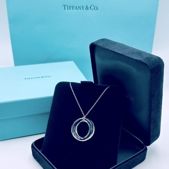 RARE Tiffany & Co. Platinum Rock Crystal Sevillana Necklace 17” with Packaging - Picture 1 of 9